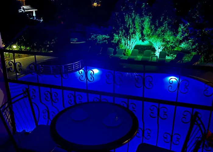 Angels Garden Hotel