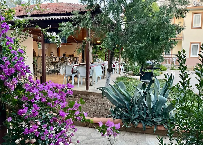 Angels Garden Hotel